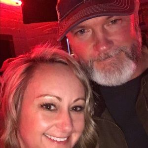 Meet your Posher, Amie